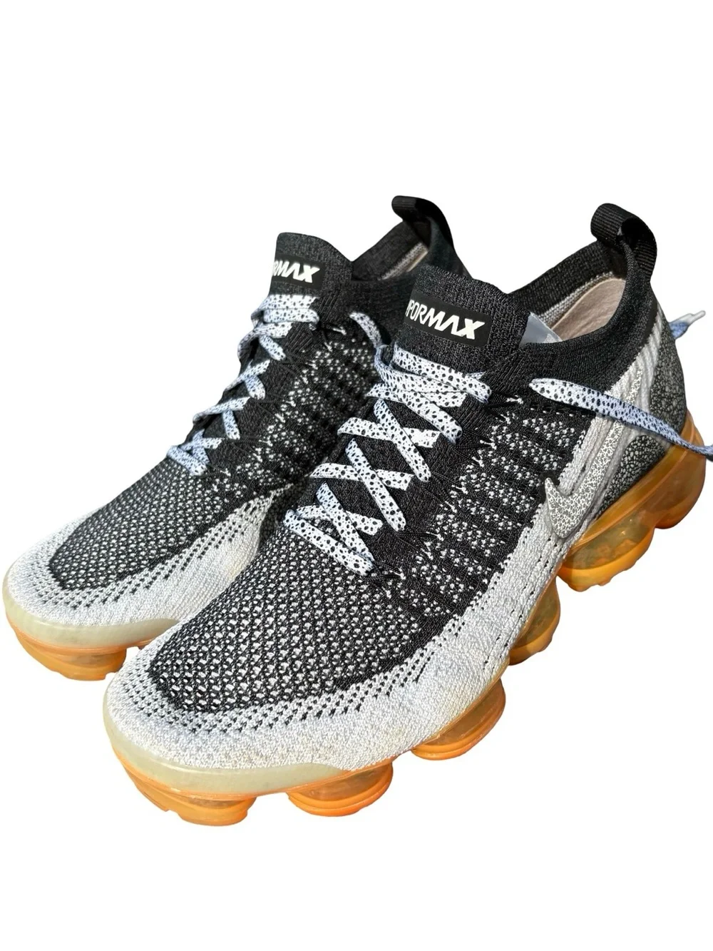 Nike Air VaporMax Flyknit 2 Safari Men’s 7.5 Multicolor Sneakers Mango Oreo